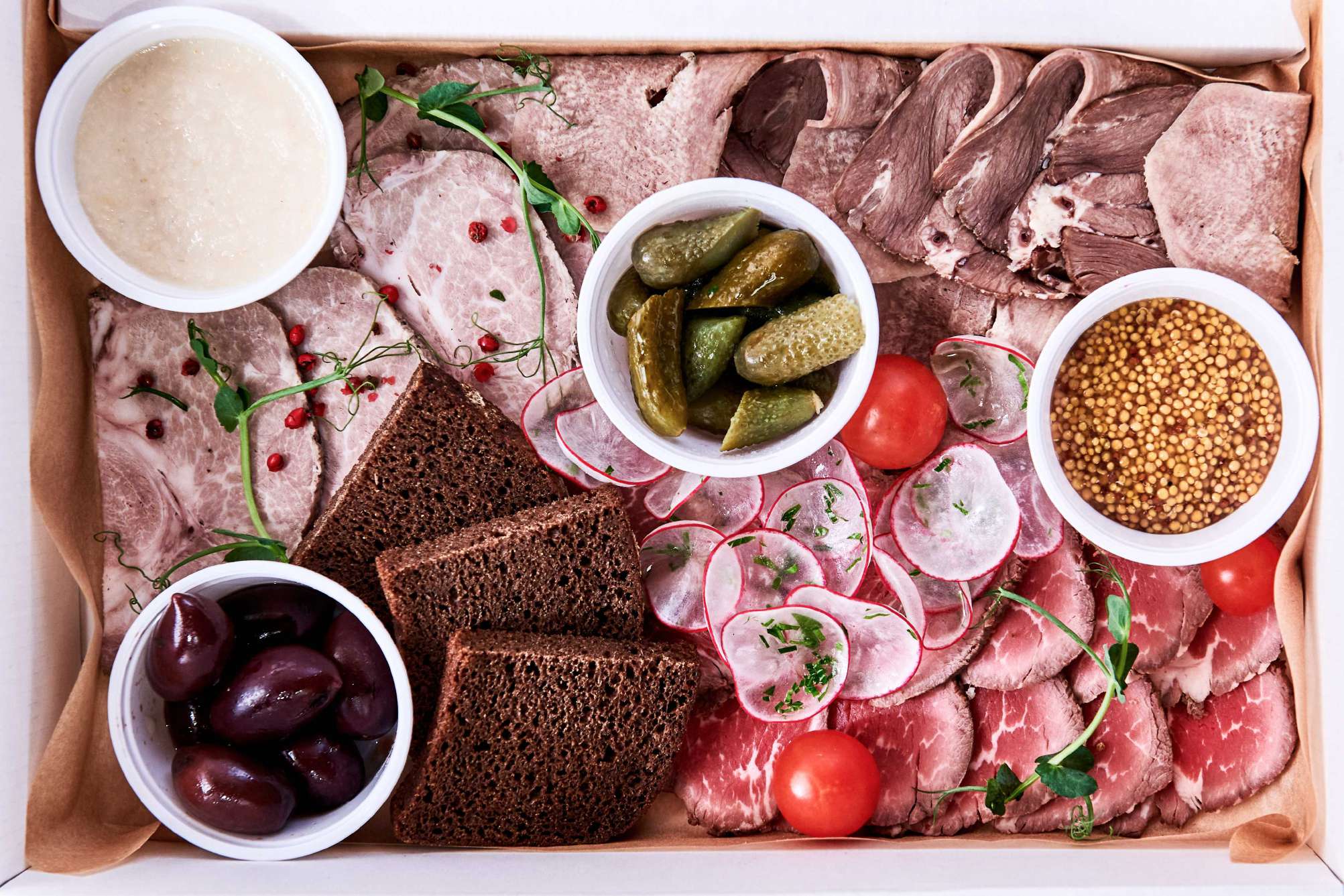 Мясное ассорти - кейтеринг на яхту, 7 Футов