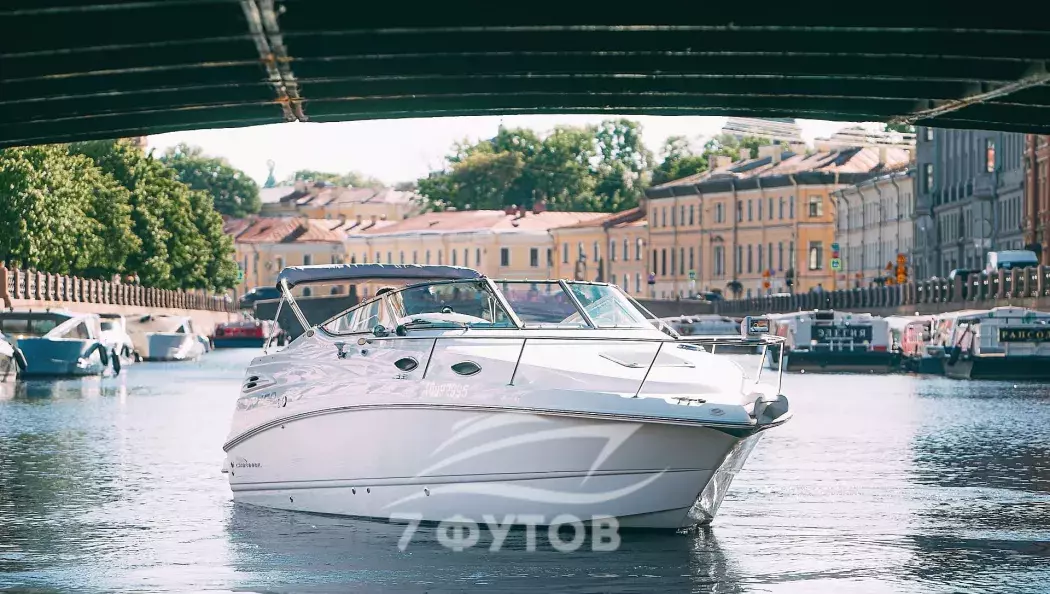 Прогулка на катере по рекам и каналам Санкт-Петербурга