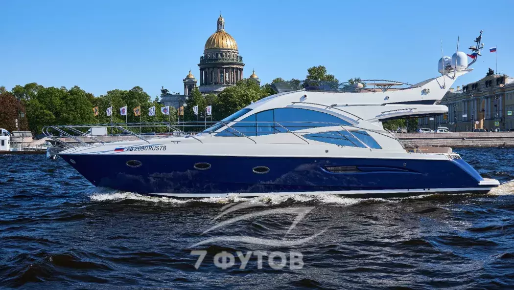 Прогулка на яхте с капитаном по Неве и Финскому заливу СПб