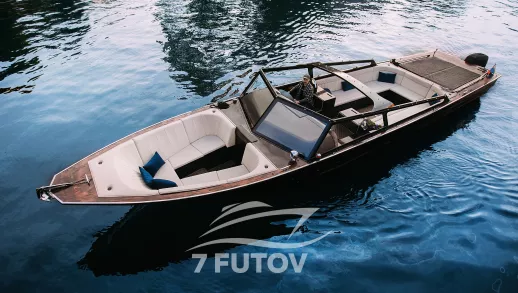 Прогулка на катере с капитаном по рекам и каналам СПб