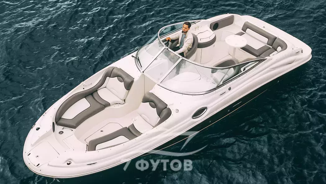 Прогулка на катере с капитаном по рекам и каналам СПб