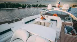 Аренда яхты Princess 57 в Санкт-Петербурге