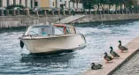 Водная прогулка на ретро-венецианском катере в СПб