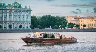 Аренда катера Византия для прогулок по рекам и каналам СПб