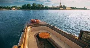 Аренда катера Византия для прогулок по рекам и каналам СПб
