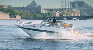 Прогулка на катере Chaparral 240 с капитаном по рекам и каналам СПб
