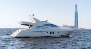 Водная прогулка на яхте с капитаном по Неве и Финскому заливу СПб