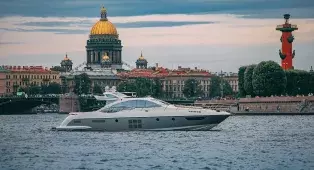 Прогулка на яхте с капитаном по Неве и Финскому заливу СПб