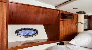 Прогулка на яхте с капитаном по Неве и Финскому заливу СПб
