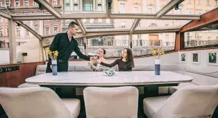 Прогулка на яхте с капитаном по рекам и каналам СПб