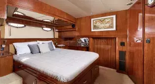 Аренда яхты Carver 60 в Санкт-Петербурге
