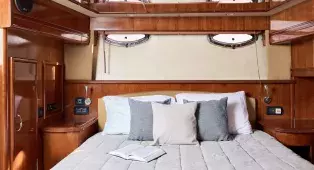 Аренда яхты Carver 60 в Санкт-Петербурге