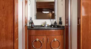 Аренда яхты Carver 60 в Санкт-Петербурге